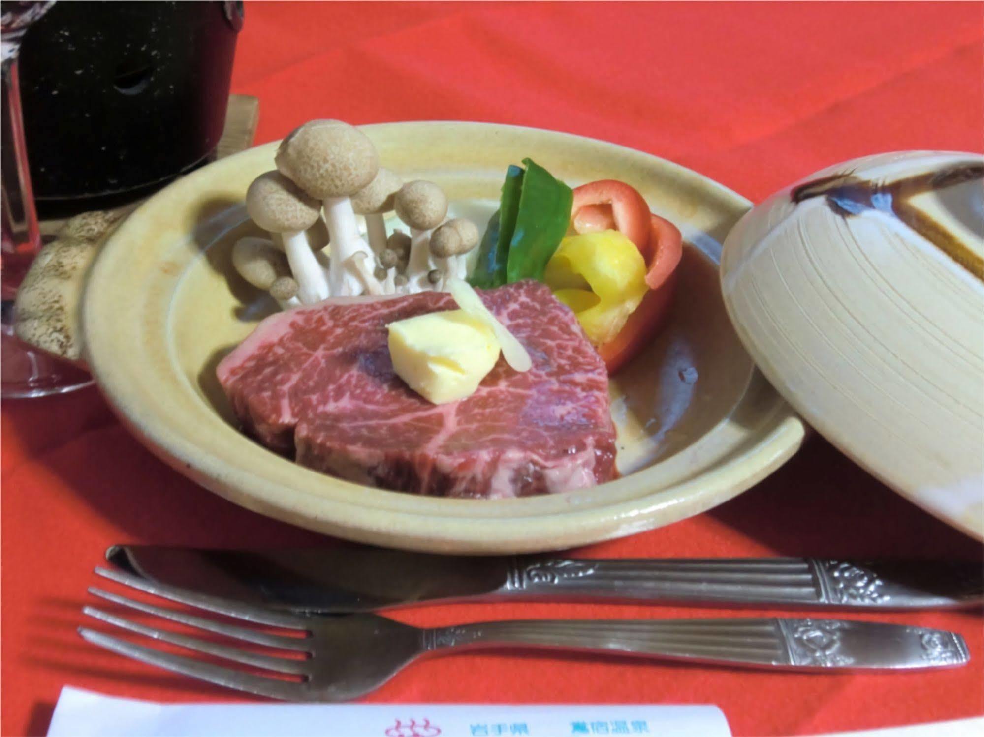 โอชุกุ ออนเซน มินชุกุ ซะกะเอะยะ Hotel Shizukuishi ภายนอก รูปภาพ